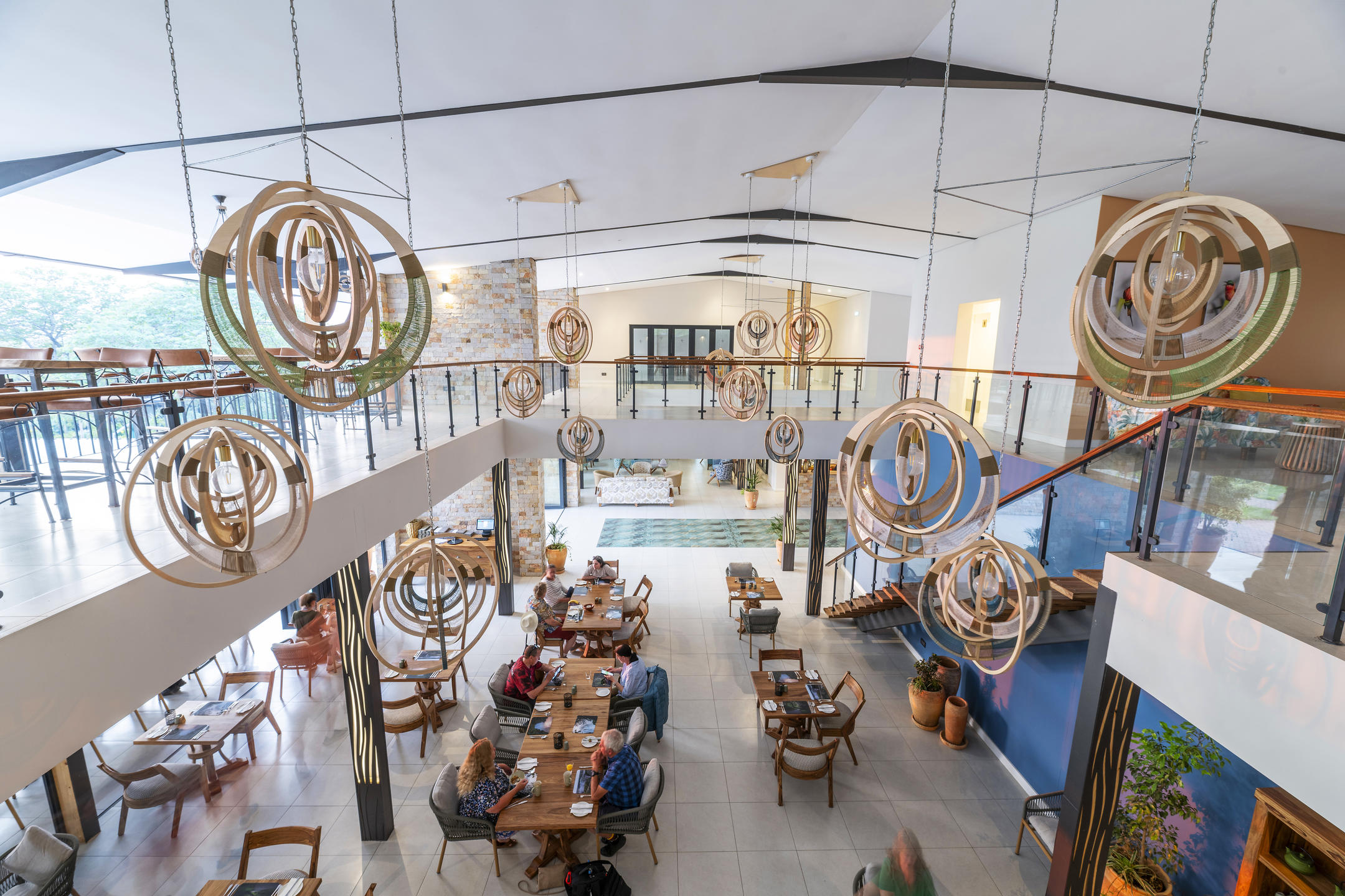 Waterfalls Lodge thumbnail 9